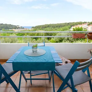 https://lungo-mare-pula.pula-hotels.org